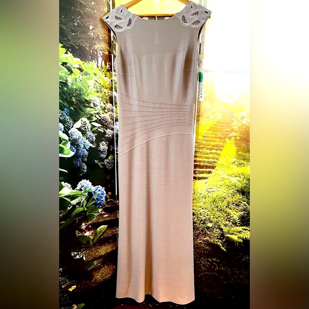 NWT Kay Unger Event Bandage Gown 10